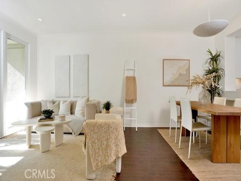 2233  Martin  216 , Irvine, CA