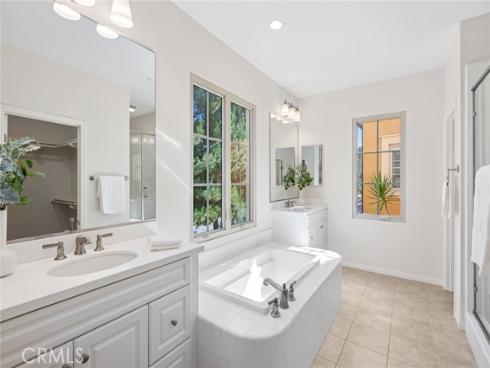 61  Lupari  , Irvine, CA