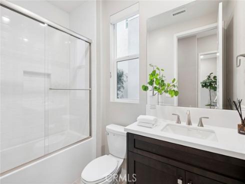 114  Source  , Irvine, CA