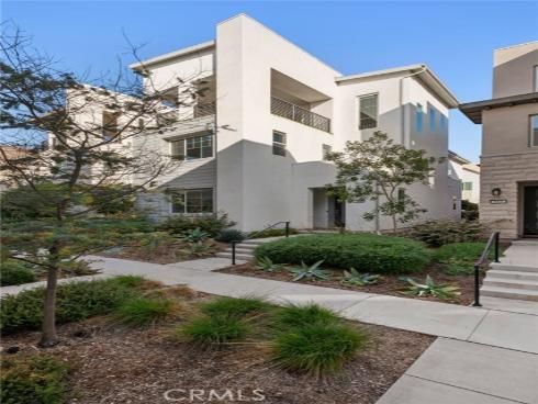 114  Source  , Irvine, CA