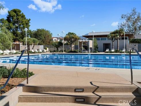 114  Source  , Irvine, CA