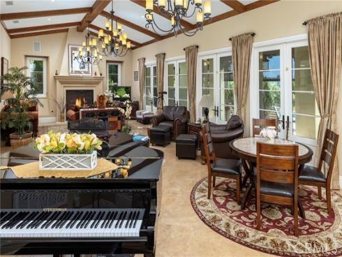 47  Vernal  , Irvine, CA