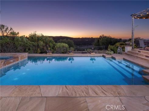 47  Vernal  , Irvine, CA