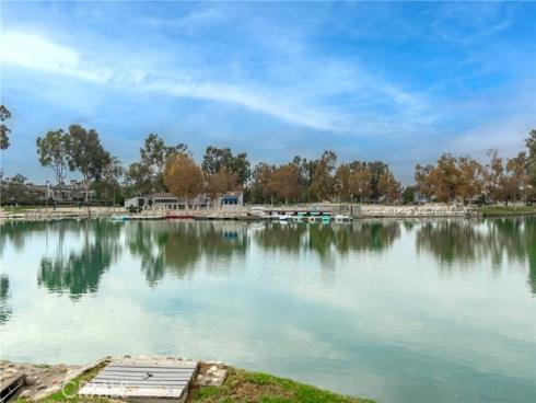 29  Cedarlake #53  , Irvine, CA