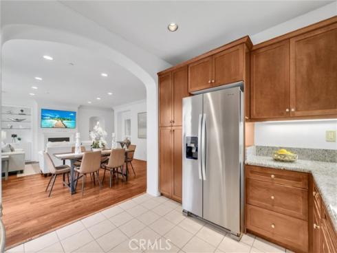 65  Chantilly  , Irvine, CA