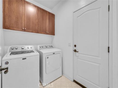 65  Chantilly  , Irvine, CA