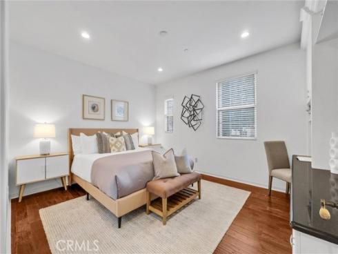 65  Chantilly  , Irvine, CA