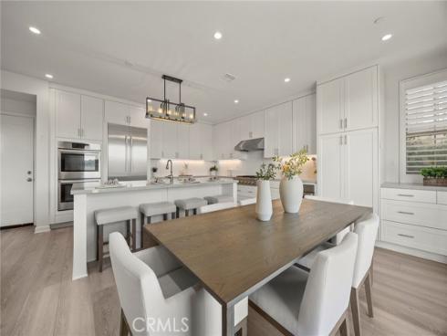 208  Canterbury  , Irvine, CA