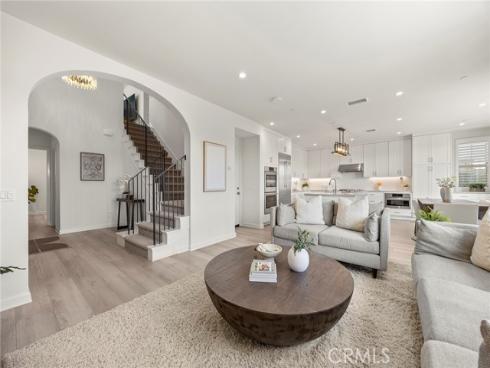 208  Canterbury  , Irvine, CA