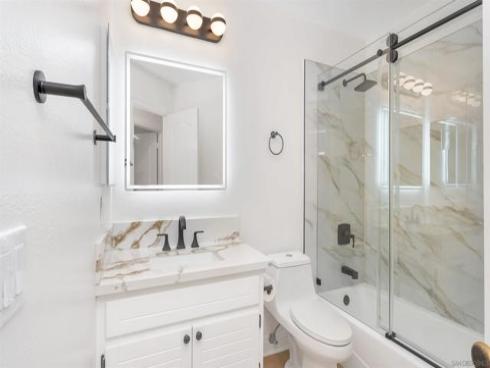 73  Lehigh Aisle  #71 , Irvine, CA