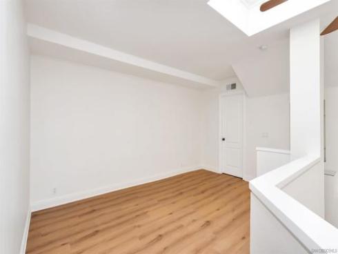 73  Lehigh Aisle  #71 , Irvine, CA