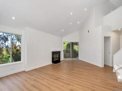 73  Lehigh Aisle  #71 , Irvine, CA