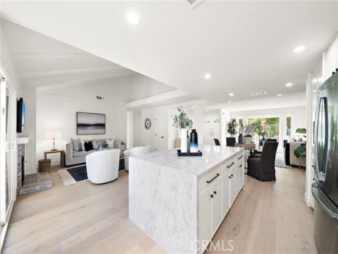 5071  Bayonne   Circle, Irvine, CA