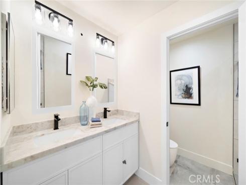 5071  Bayonne   Circle, Irvine, CA