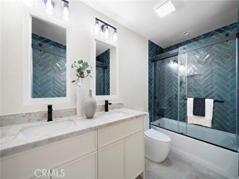 5071  Bayonne   Circle, Irvine, CA