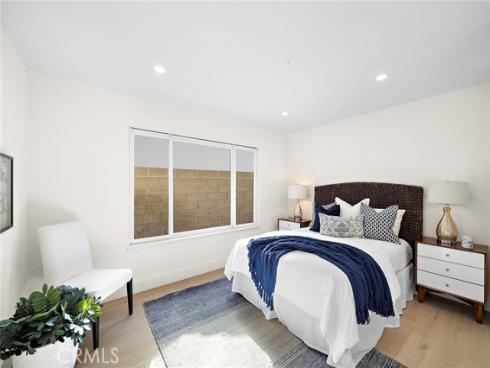 5071  Bayonne   Circle, Irvine, CA