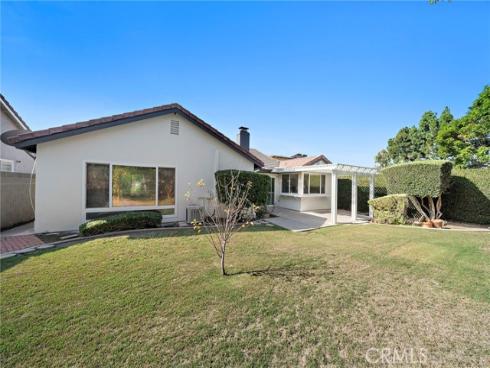 5071  Bayonne   Circle, Irvine, CA