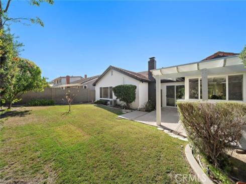 5071  Bayonne   Circle, Irvine, CA