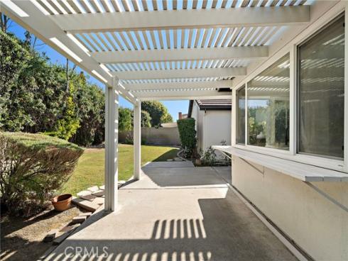 5071  Bayonne   Circle, Irvine, CA