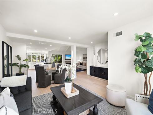 5071  Bayonne   Circle, Irvine, CA