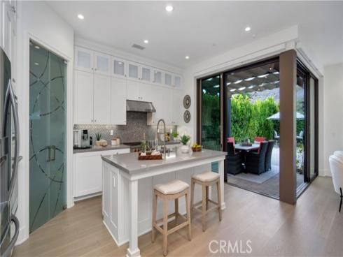 343  Paradiso  , Irvine, CA