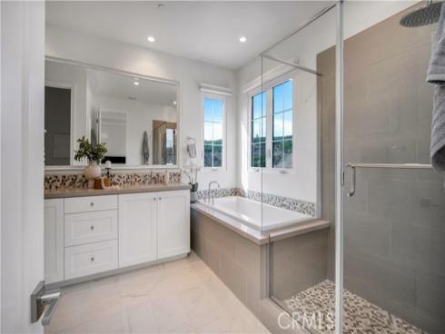 343  Paradiso  , Irvine, CA