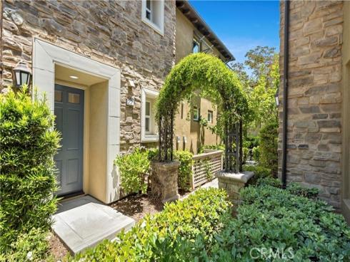 221  Lonetree  , Irvine, CA