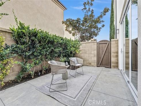 107  Copeland  , Irvine, CA