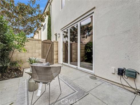 107  Copeland  , Irvine, CA