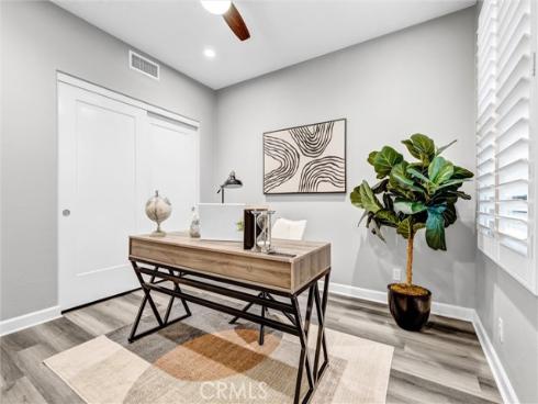 107  Copeland  , Irvine, CA