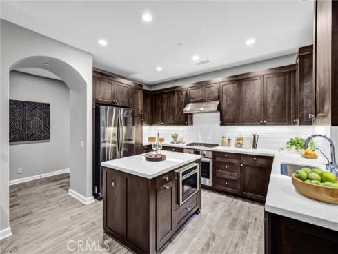 107  Copeland  , Irvine, CA