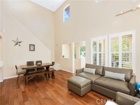 51  Olivehurst  , Irvine, CA