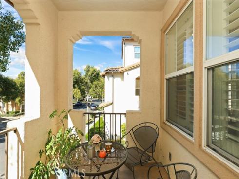 51  Olivehurst  , Irvine, CA