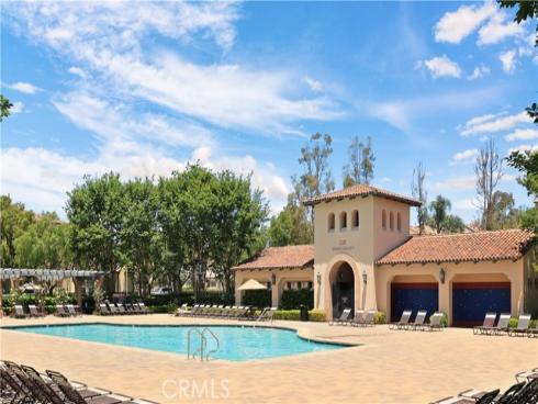 51  Olivehurst  , Irvine, CA