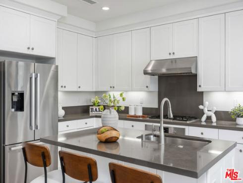 120  Okra  , Irvine, CA