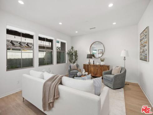 120  Okra  , Irvine, CA