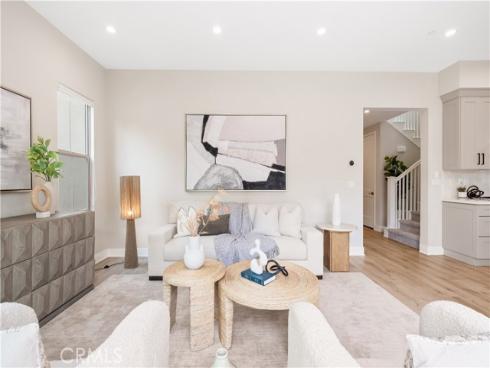 157  Fairgreen  , Irvine, CA