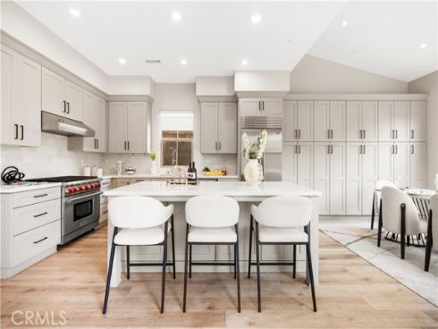 157  Fairgreen  , Irvine, CA