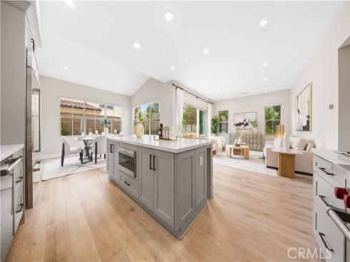 157  Fairgreen  , Irvine, CA