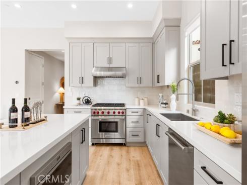 157  Fairgreen  , Irvine, CA