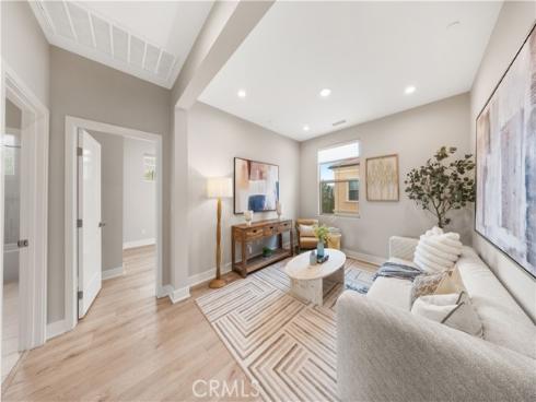 157  Fairgreen  , Irvine, CA