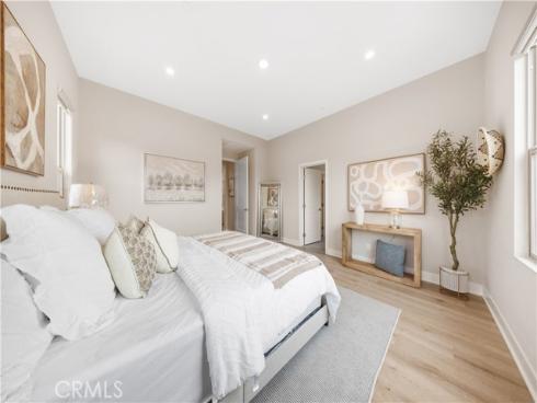 157  Fairgreen  , Irvine, CA