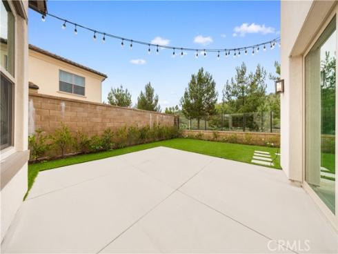 157  Fairgreen  , Irvine, CA