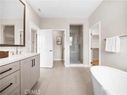 157  Fairgreen  , Irvine, CA