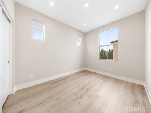 157  Fairgreen  , Irvine, CA