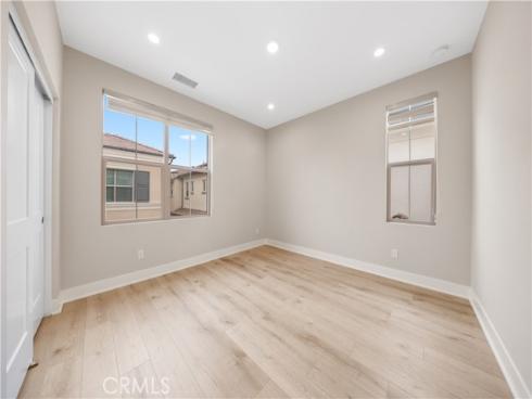 157  Fairgreen  , Irvine, CA