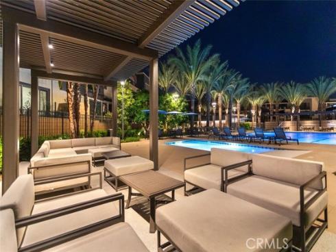 21  Gramercy  202 , Irvine, CA