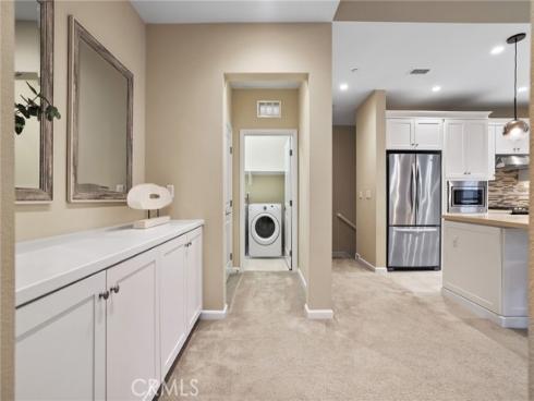 172  Bishop  , Irvine, CA