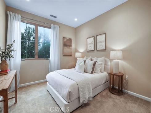 172  Bishop  , Irvine, CA