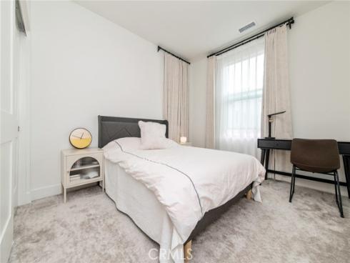 258  Maricopa  , Irvine, CA